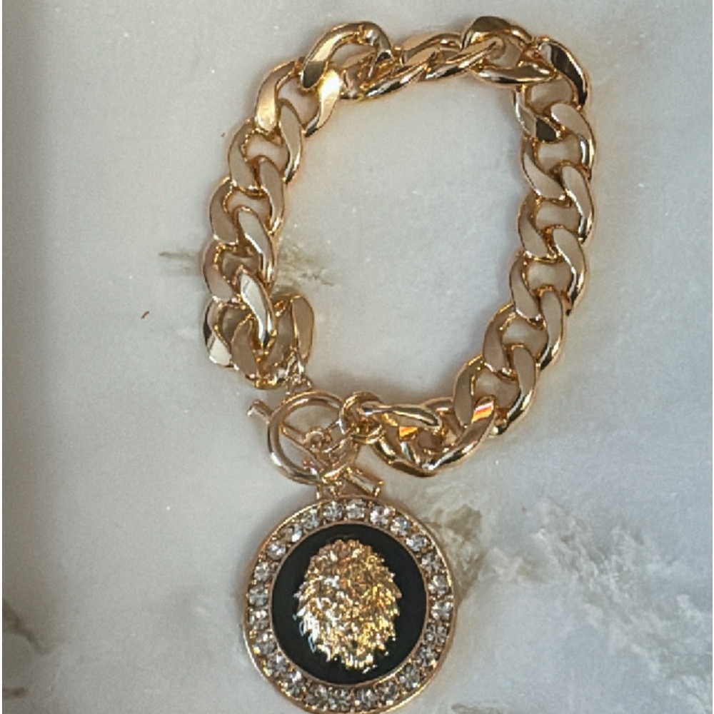 Classy every day bracelet
